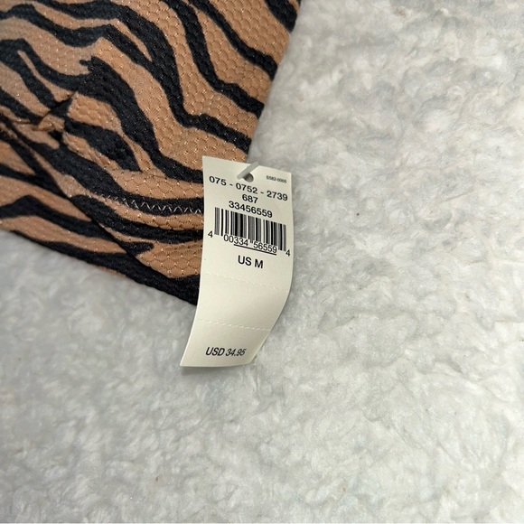 Aerie Zebra Triangle Bikini Top Medium NWT - Picture 2 of 4